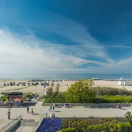 Strand-hotel Hübner 4*