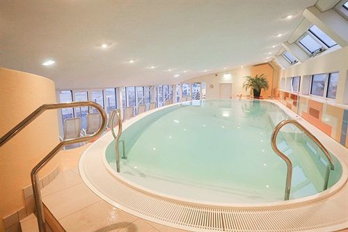 Hotel Strand-hotel Huebner 4*